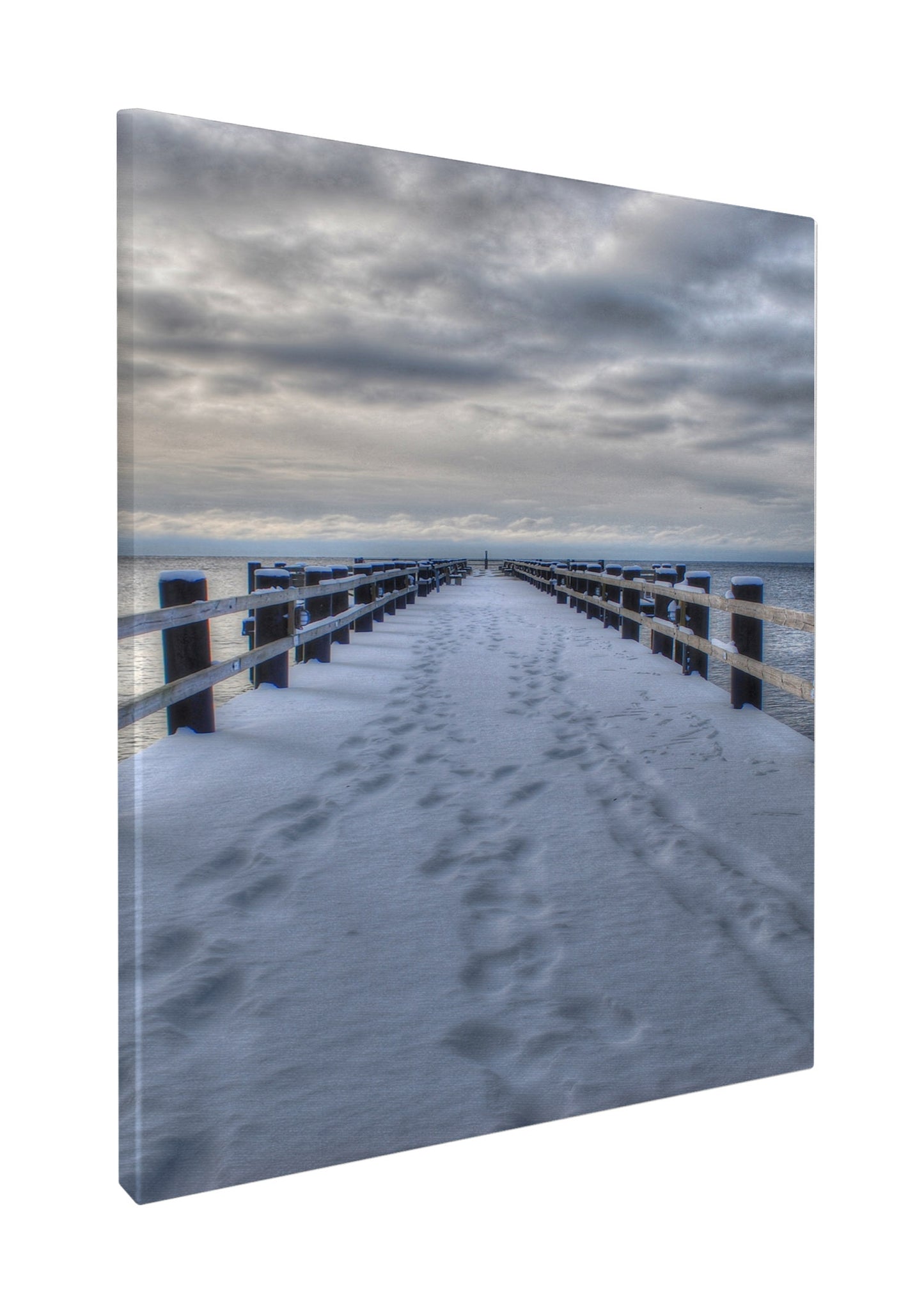 Winter wonder at the beach